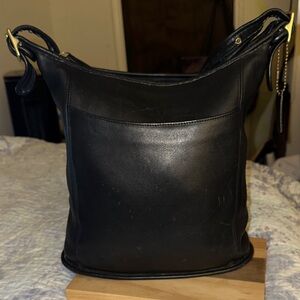 COACH Classic Black Leather Slim Duffle Legacy Shoulder Bag Vintage (C)